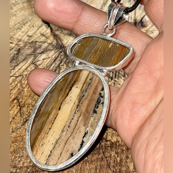 Large Dendritic Jasper Brown Patterned Pendant 3 1/4” - Picture 12 of 13